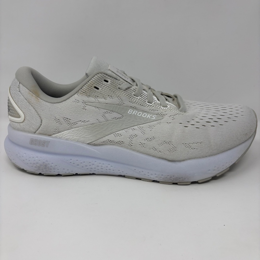 Brooks Ghost 16 Womens Size 9 Grey White Athletic Running Shoes (1204071B151)